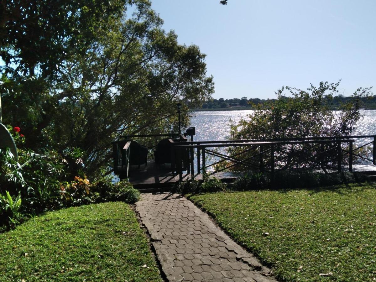 Caprivi River Lodge Katima Mulilo Εξωτερικό φωτογραφία